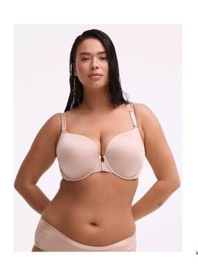 Torrid Perfect Coverage Push-Up Smooth Front-Close Bra